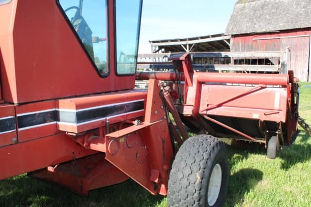 Image of International Harvester 5000 equipment image 2