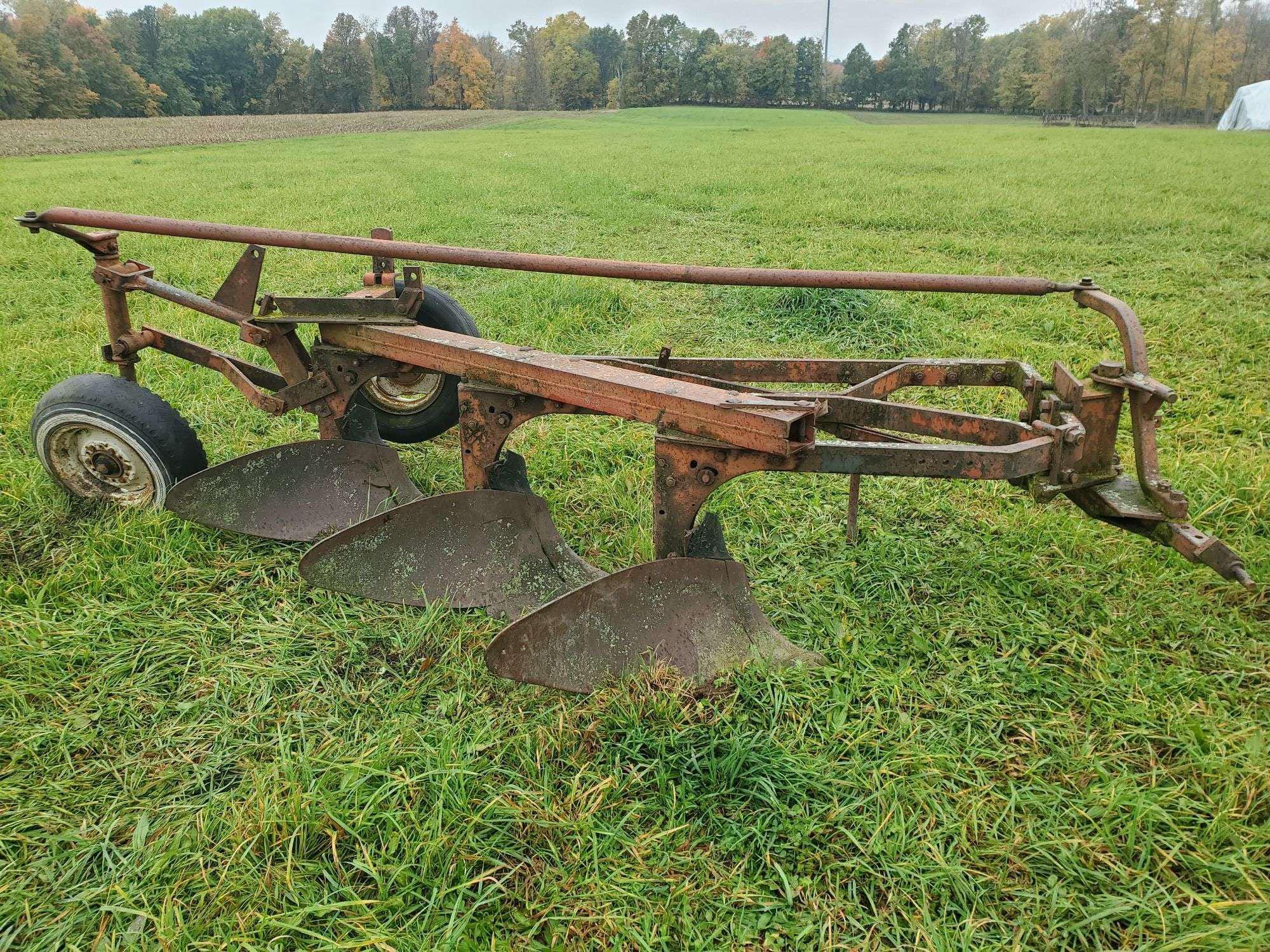 Main image International Harvester 535