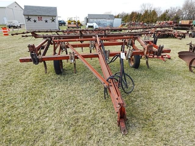 Image of International Harvester 55 equipment image 1