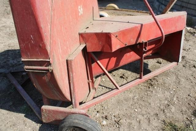 Image of International Harvester 56 equipment image 4