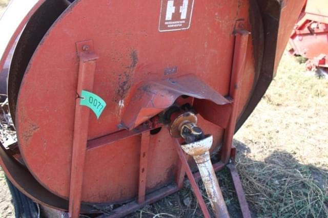 Image of International Harvester 56 equipment image 2