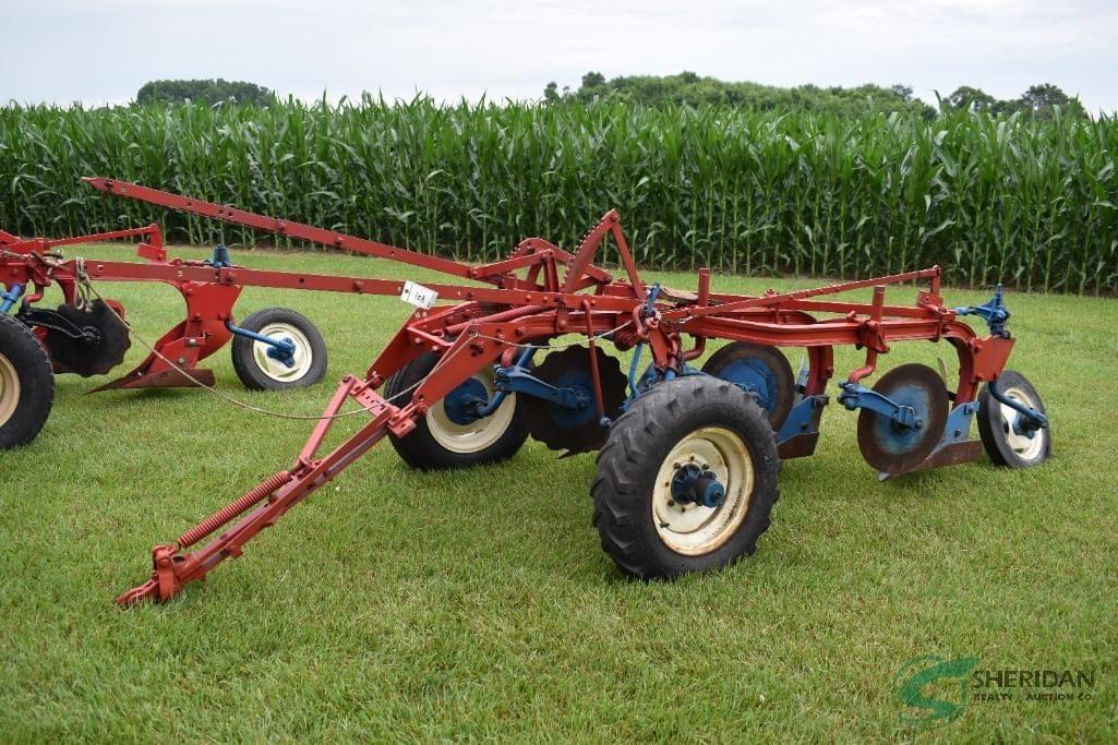 Image of International Harvester 8 Primary image