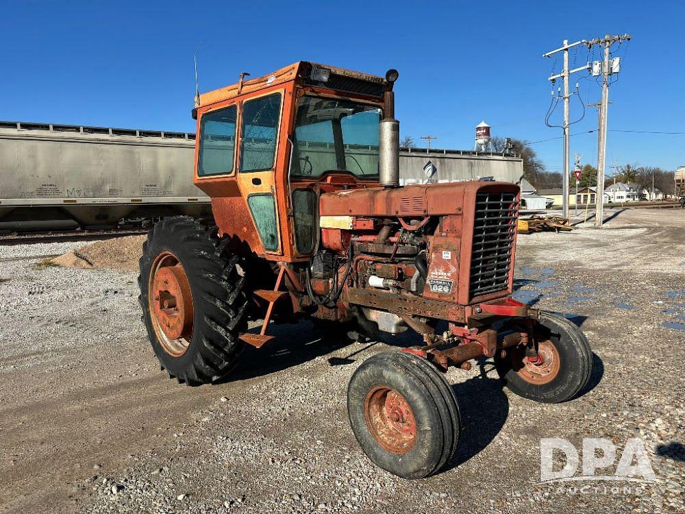 Image of International Harvester 826 Primary image