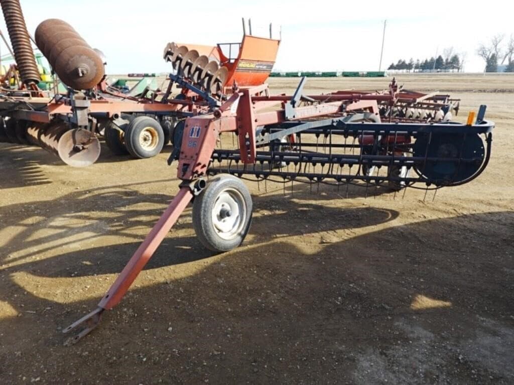 Image of International Harvester 86 Primary image