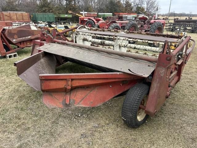 Image of International Harvester 990 equipment image 3