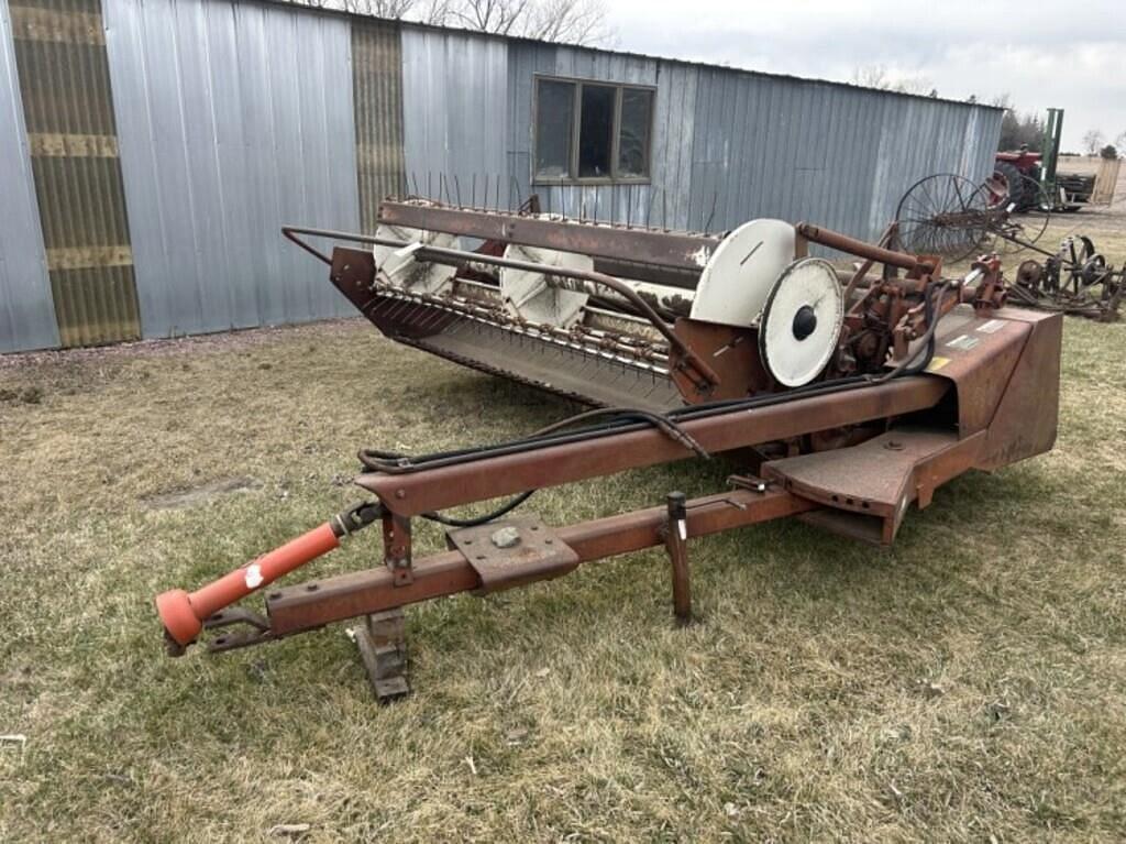 Image of International Harvester 990 Primary image