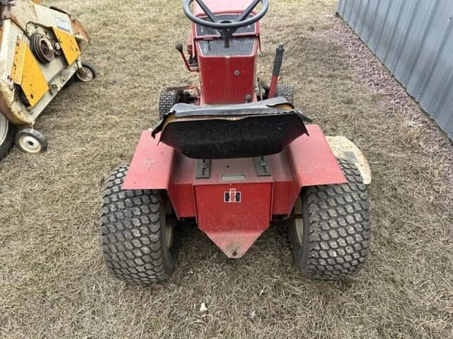 Image of Cub Cadet 382 equipment image 3