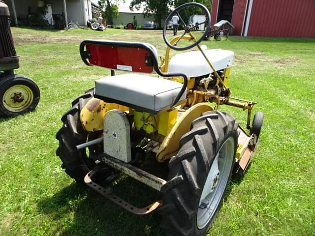 Image of International Harvester Cub equipment image 3