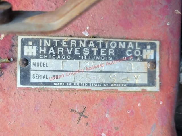 Image of International Harvester 1256 equipment image 4