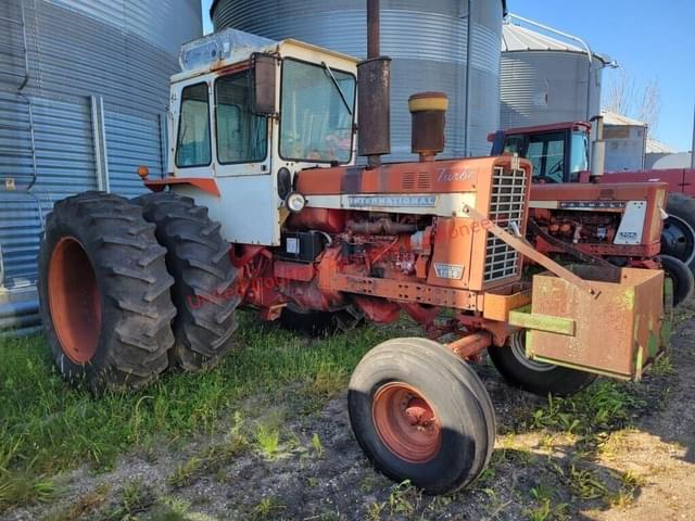 Image of International Harvester 1256 equipment image 1