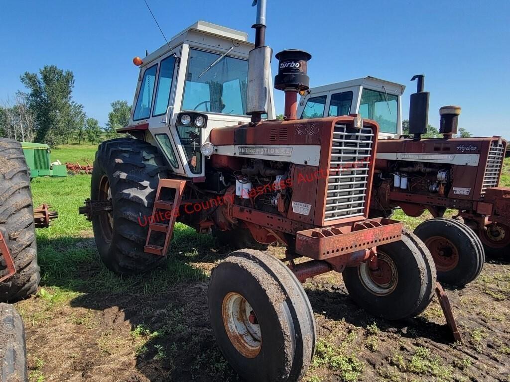 Image of International Harvester 1456 Primary image