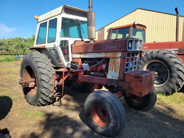 Image of International Harvester 1466 equipment image 2