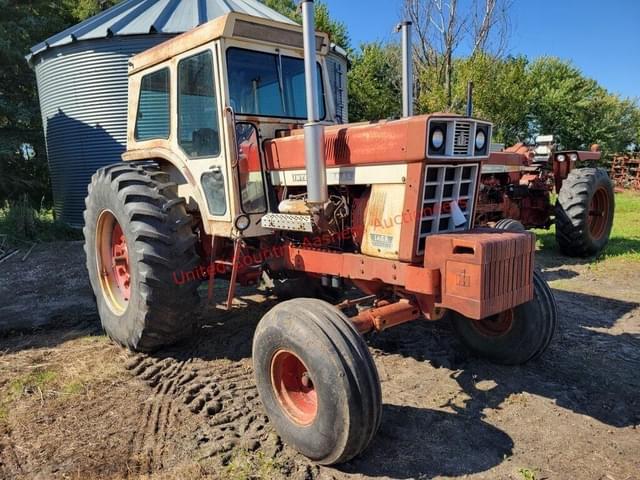 Image of International Harvester 1468 equipment image 1