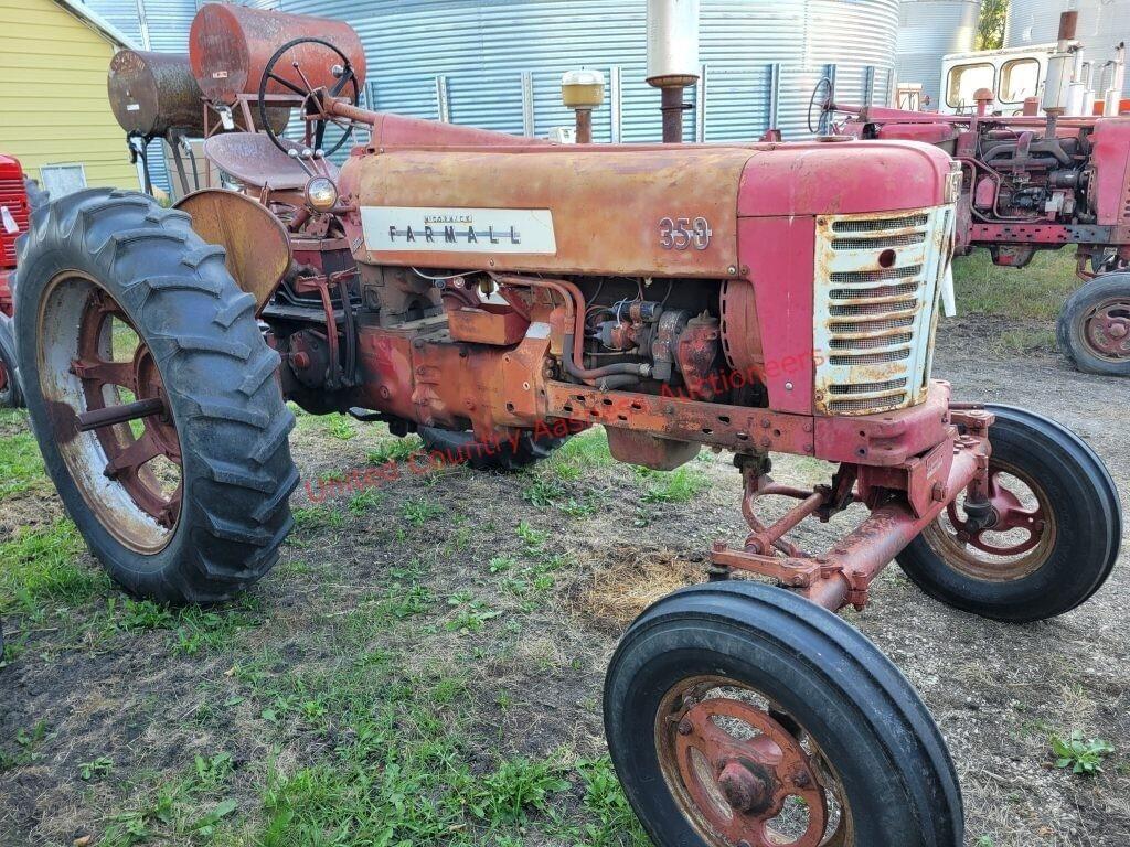 Image of International Harvester 350 Image 1