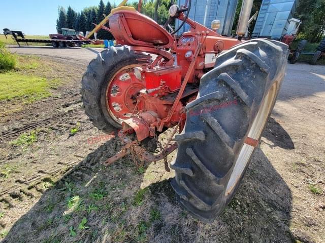 Image of International Harvester 350 equipment image 3