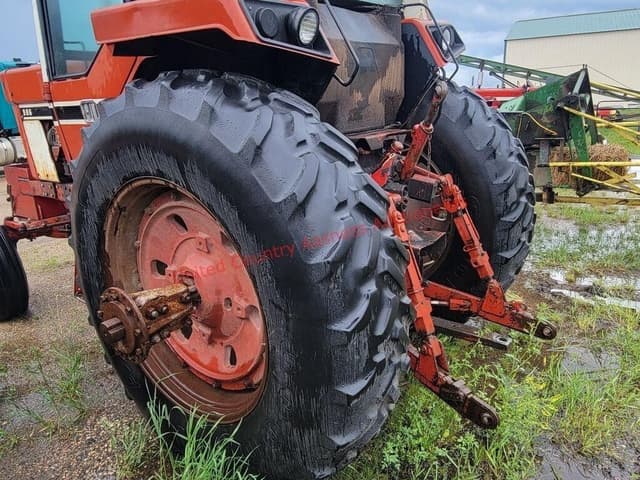 Image of International Harvester 986 equipment image 3