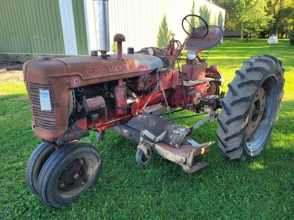 Image of Farmall C Image 0