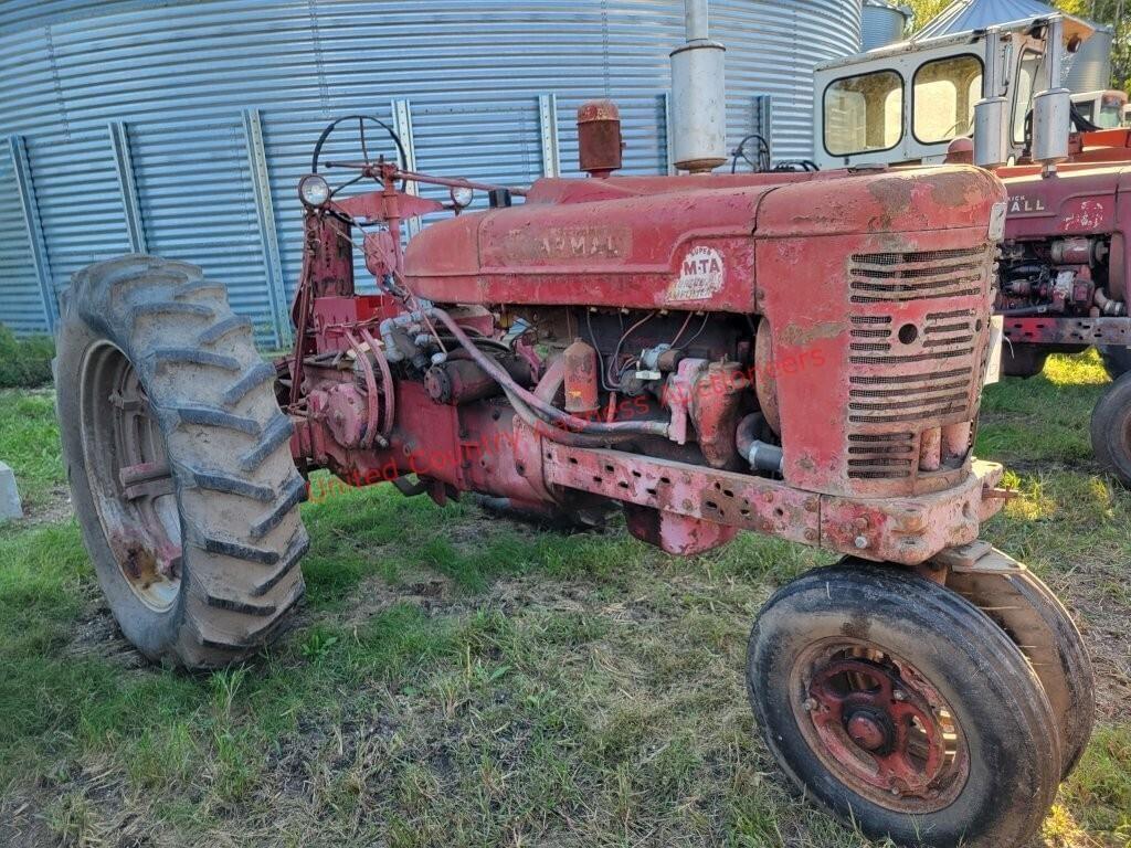 Image of Farmall Super M-TA Image 1