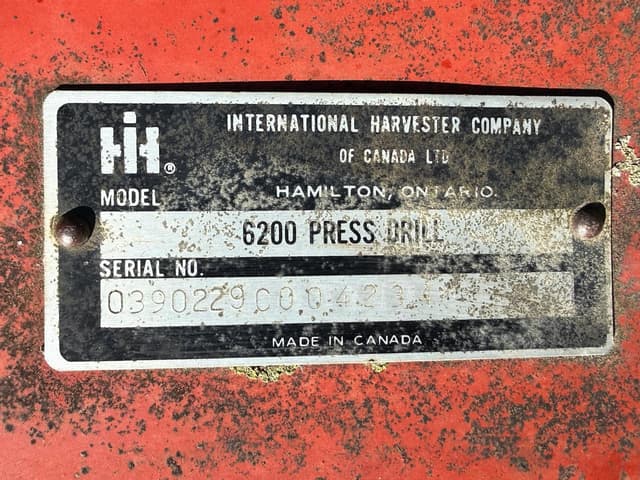 Image of International Harvester 6200 equipment image 3