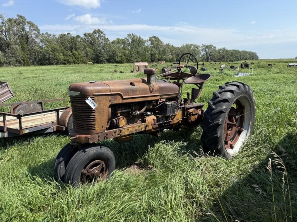 Image of Farmall H Primary image