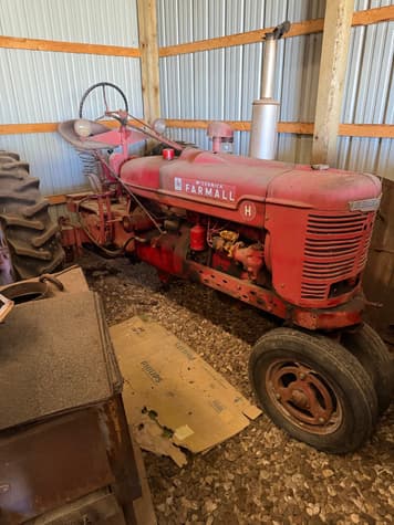 Main image Farmall H