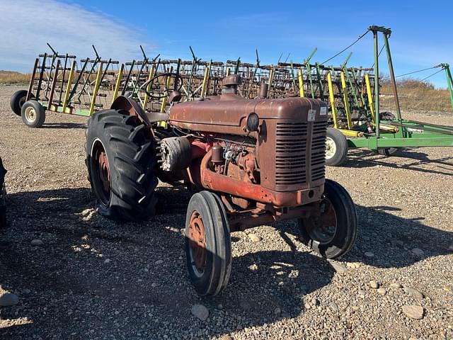 Image of International Harvester Super W-4 equipment image 1