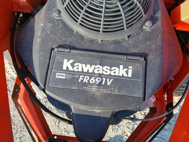 Image of Ariens Ikon XD52 equipment image 4