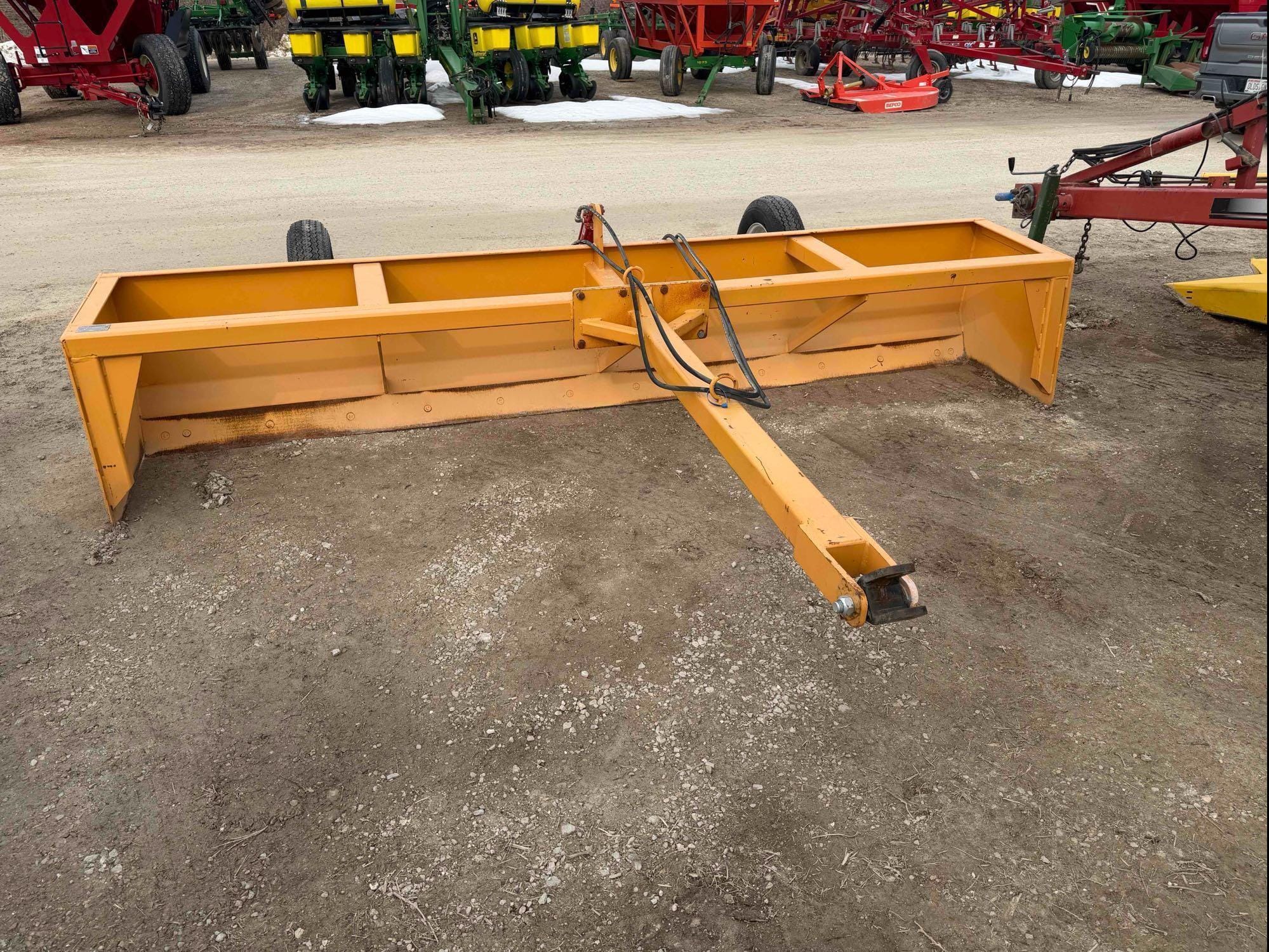  Industrias America F12 Equipment Image0