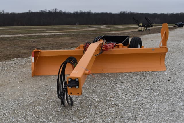 Image of  Industrias America 140R equipment image 2