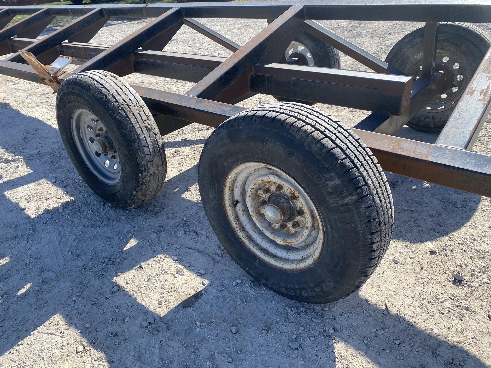 Main image  Industrias America 435