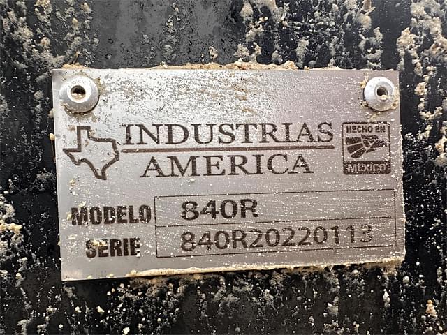 Image of  Industrias America 840R equipment image 4