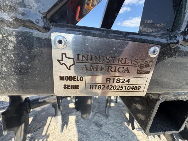 Image of  Industrias America R1824 equipment image 2