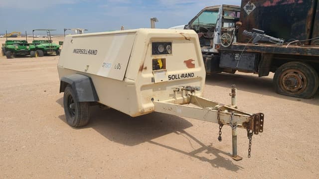 Image of Ingersoll Rand 250 equipment image 1