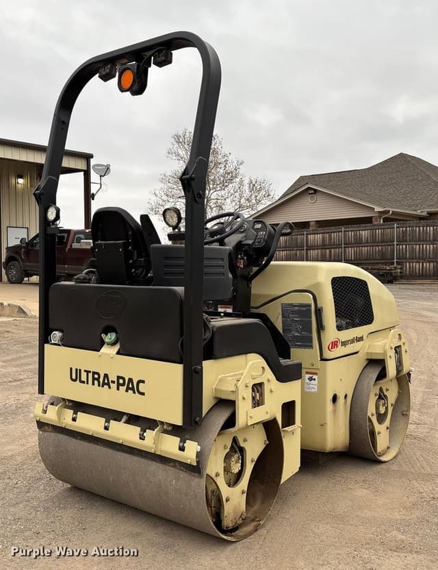 Image of Ingersoll Rand DD34HF equipment image 4