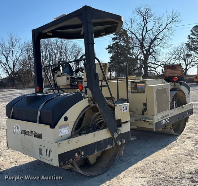 Image of Ingersoll Rand DD-90 equipment image 4