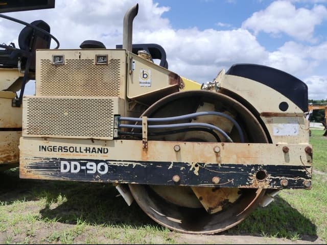 Image of Ingersoll Rand DD90 equipment image 4
