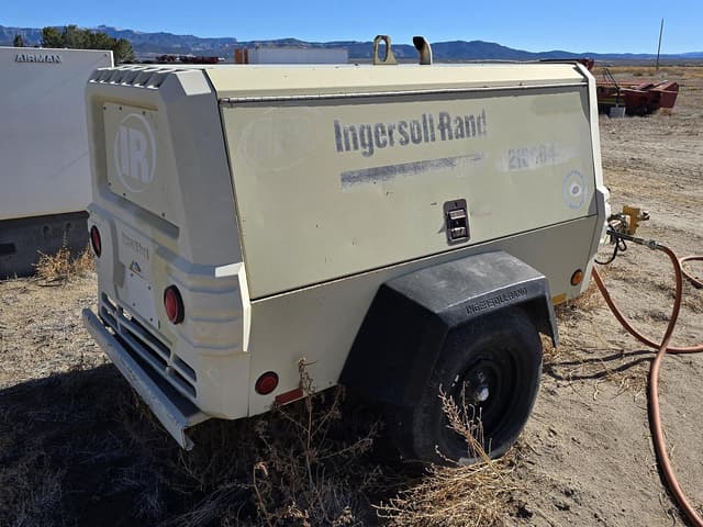 Image of Ingersoll Rand P185 equipment image 2