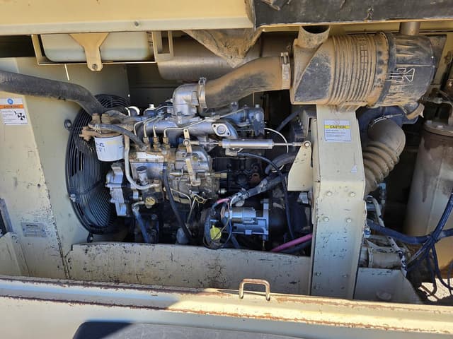 Image of Ingersoll Rand P185 equipment image 3