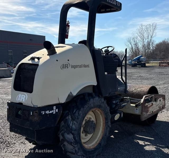 Image of Ingersoll Rand SD-45D equipment image 4