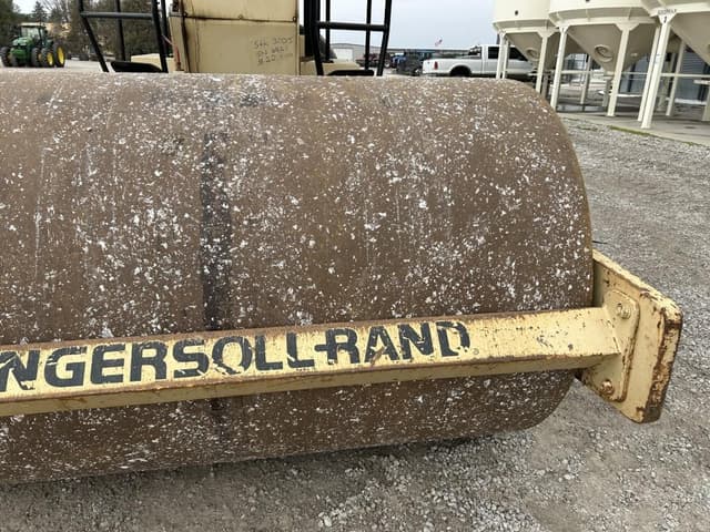 Image of Ingersoll Rand SD100D equipment image 2