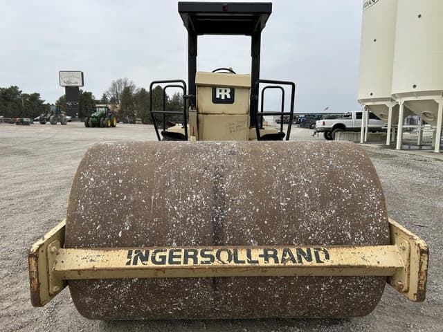 Image of Ingersoll Rand SD100D equipment image 4