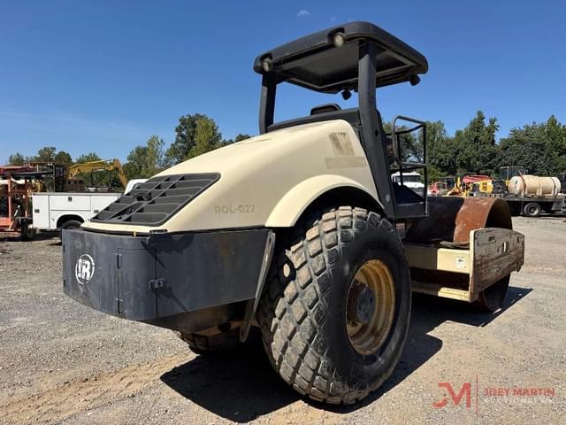 Image of Ingersoll Rand SD122DX equipment image 2
