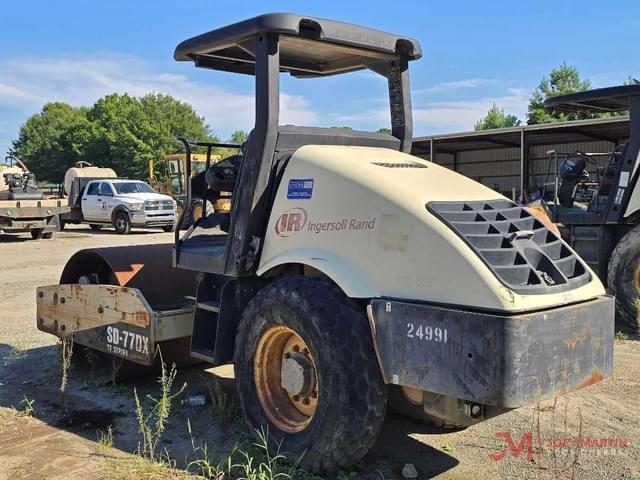 Image of Ingersoll Rand SD77DX TF equipment image 4