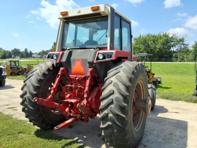 Image of International Harvester 1586 equipment image 3