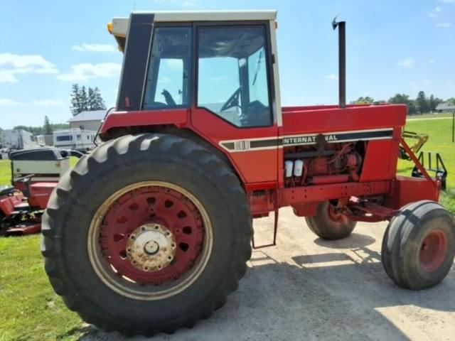 Image of International Harvester 1586 equipment image 4