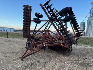 Main image International Harvester 490