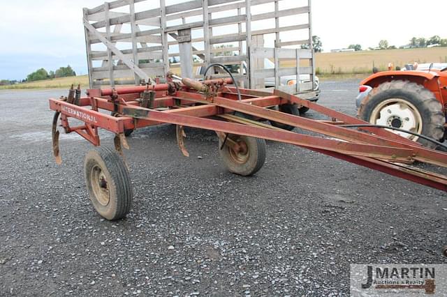 Image of International Harvester 55 equipment image 1