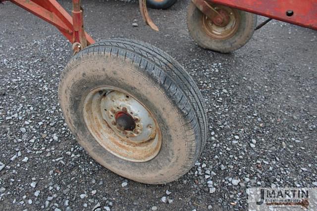 Image of International Harvester 55 equipment image 4