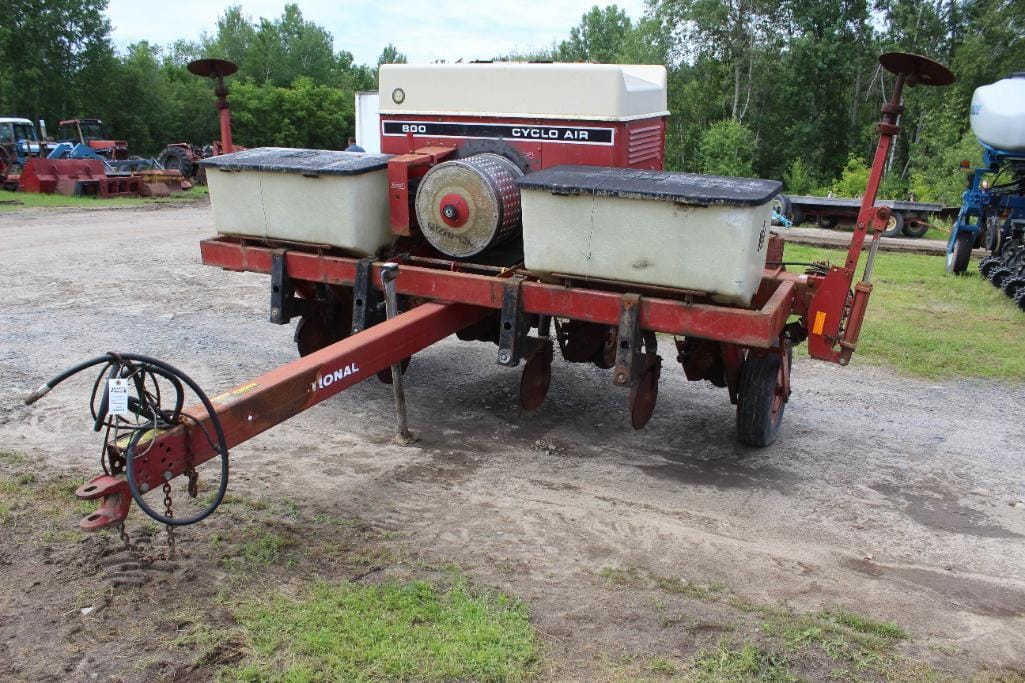 Main image International Harvester 800 Cyclo Air