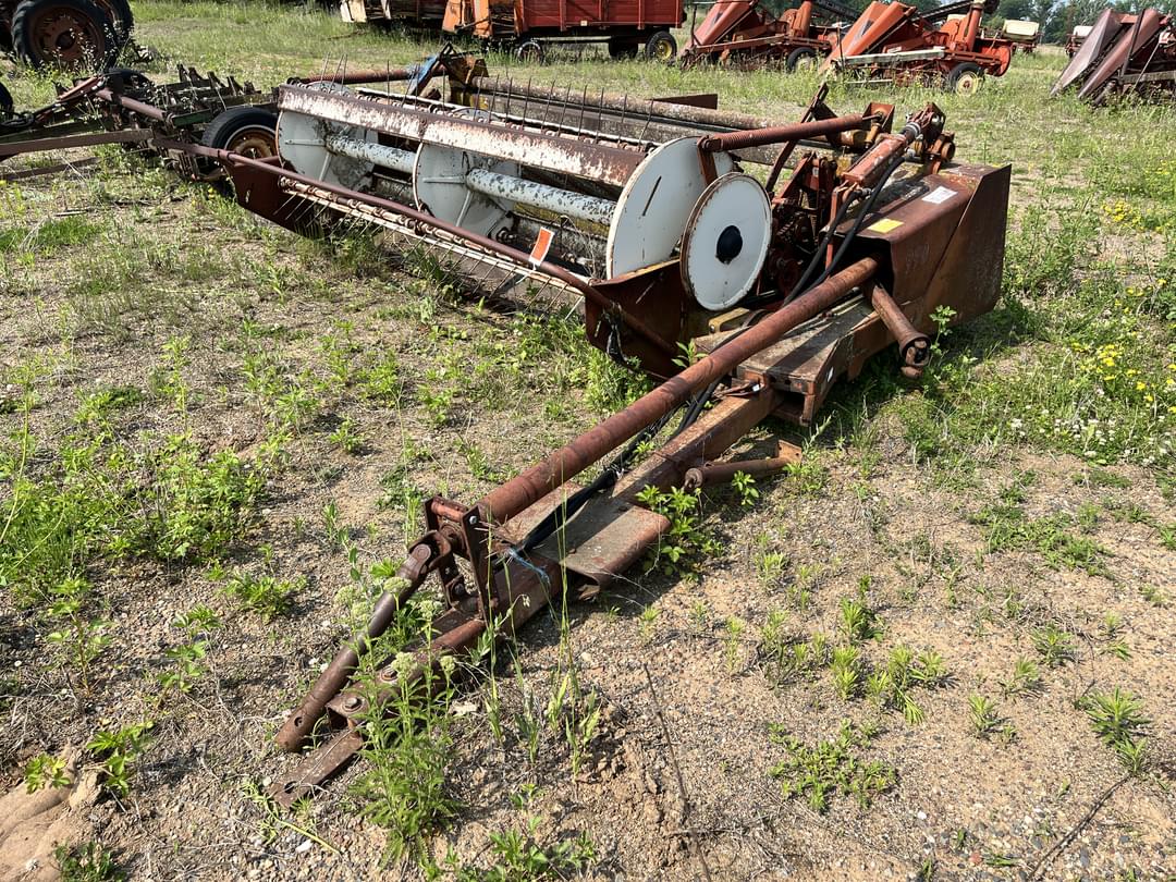 Image of International Harvester 990 Primary image
